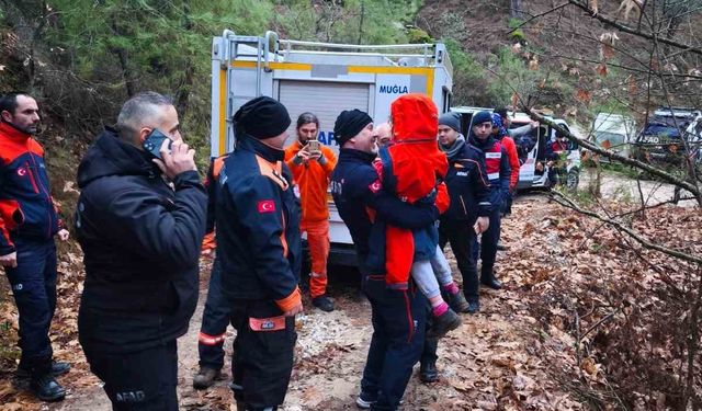 Muğla’da kayıp alzaymır hastası kadın ve torunları sağ salim bulundu