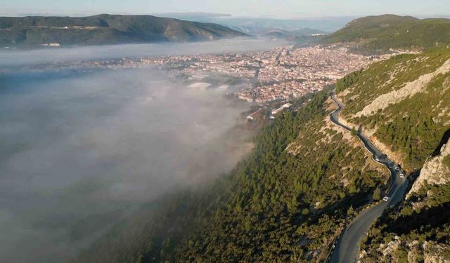 Muğla’da sis bulutu görsel şölen sundu