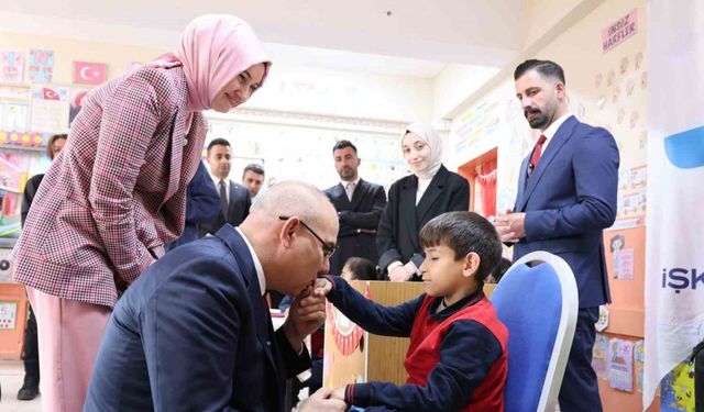 Ağrı’da eğitime dokunan proje: Binlerce öğrenci sıralarına kavuştu
