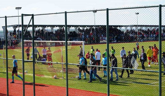 Edirnespor - Büyükçekmece Tepecikspor maçında gerginlik yaşandı