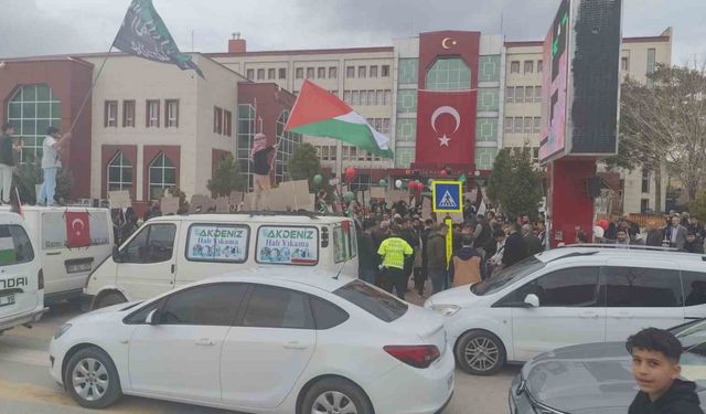 Erciş’te Filistin’e destek yürüyüşü