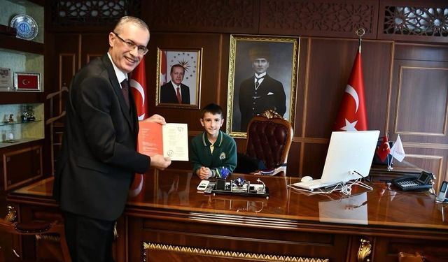 Fethiye’de Kaymakamlık koltuğunu öğrenciler devraldı