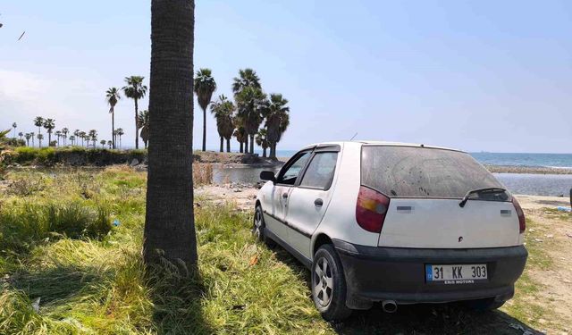 Hatay’da erkek şahıs araç içerisinde başından yaralı halde bulundu