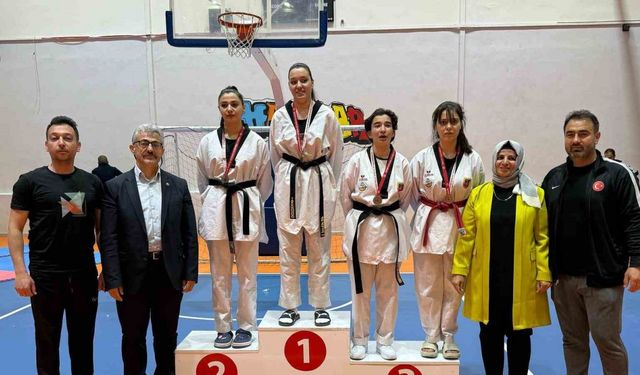 Kayseri Şampiyonası’na 20 kulüp 200’e yakın sporcu katıldı.