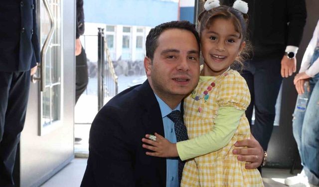 Muradiyeli anneler çocuklarıyla kütüphanede buluşuyor