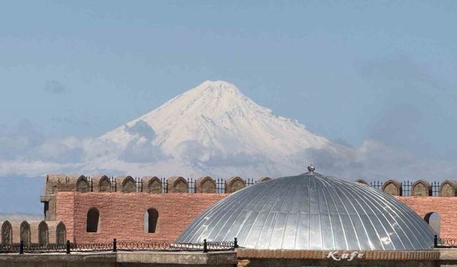 Nahçıvan’dan görüntülenen ’Türkiye’nin çatısı’ndan görsel şölen
