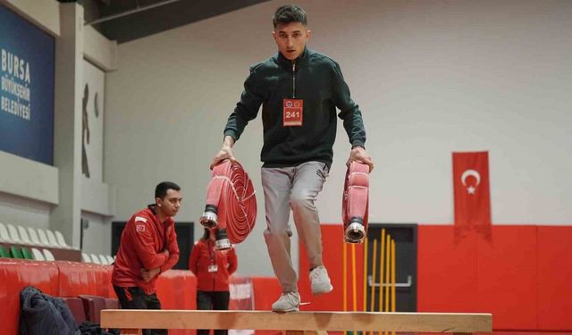 Sanki Survivor..İtfaiye eri olabilmek için ter döktüler