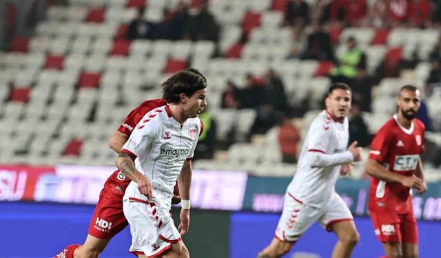 Sivasspor - Antalyaspor maçının VAR’ı Miguel Angel Ortiz Arias