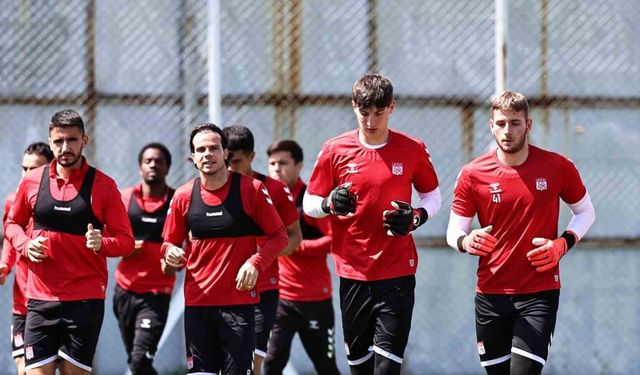 Sivasspor’da Antalyaspor mesaisi sürüyor