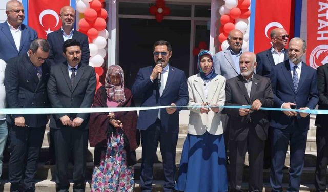 Trafik kazasında hayatını kaybeden öğretmenin ismi imece usulü inşa edilen okulda yaşatılacak
