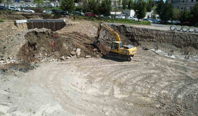 Umuttepe cami ve otoparkında çalışmalar başladı