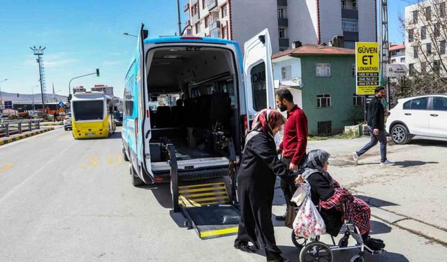 Van Büyükşehir Belediyesinden engellilere ulaşım desteği