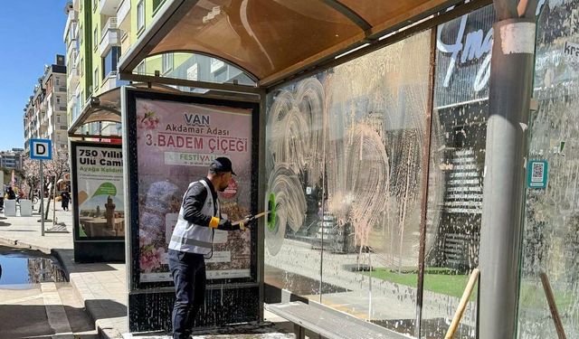Van Büyükşehir Belediyesinden temizlik seferberliği