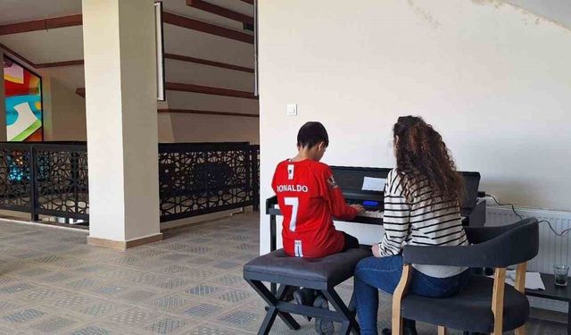 Van Büyükşehir Belediyesinin kurslarına yoğun ilgi