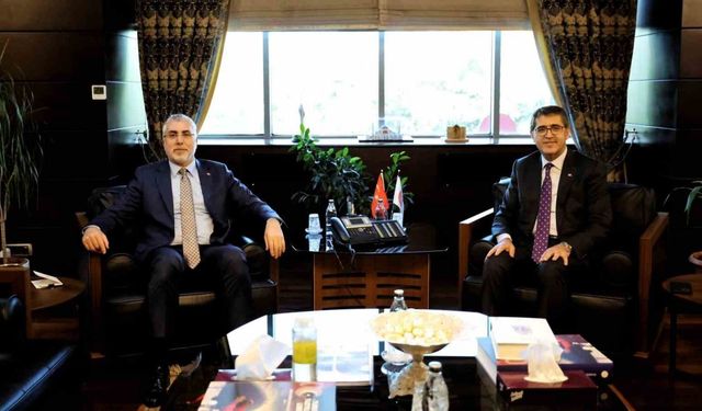 Bakan Işıkhan, Cumhurbaşkanlığı Strateji ve Bütçe Başkanı Şenel ile bir araya geldi