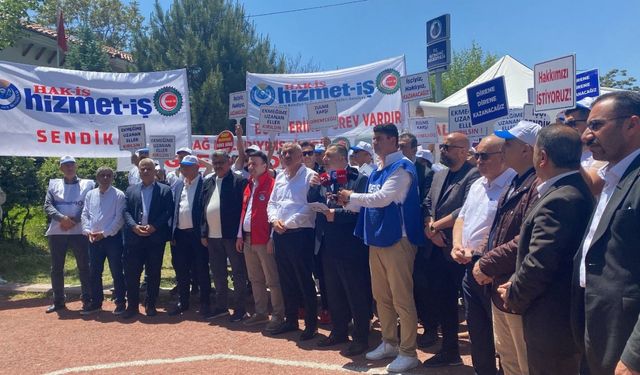 Hizmet-İş Sendikası Başkan Yardımcısı Ersoy: "Kavga ve dövüş ile değil, davul zurna ile toplu iş sözleşmesi imzalayalım"