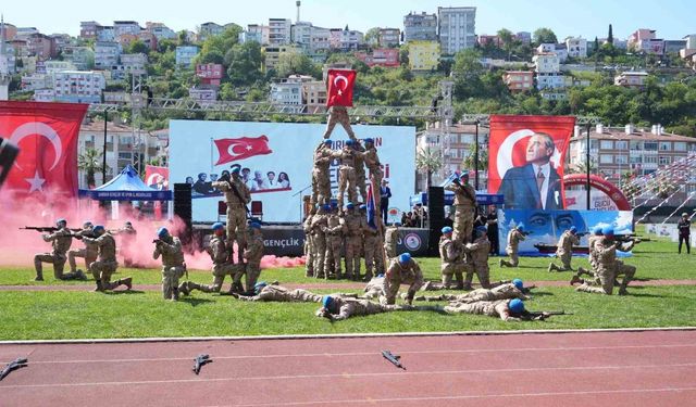 Samsun’da 19 Mayıs coşkuyla kutlandı
