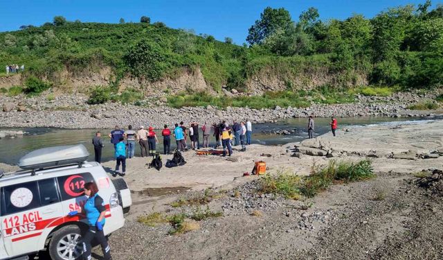 Samsun’da bir astsubay serinlemek için girdiği ırmakta boğuldu