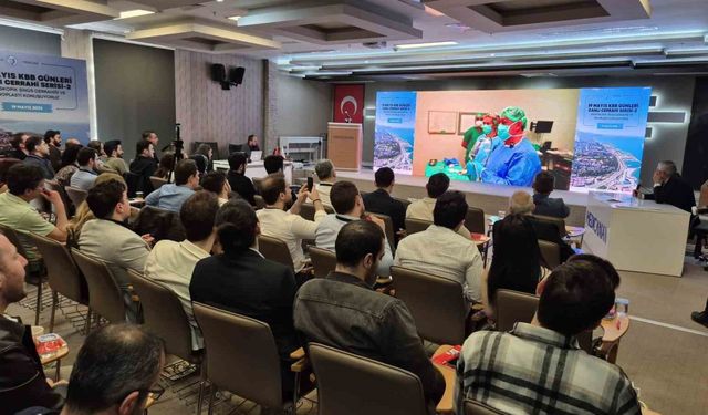 Türkiye’nin dört bir yanından hekimler Samsun’da buluştu