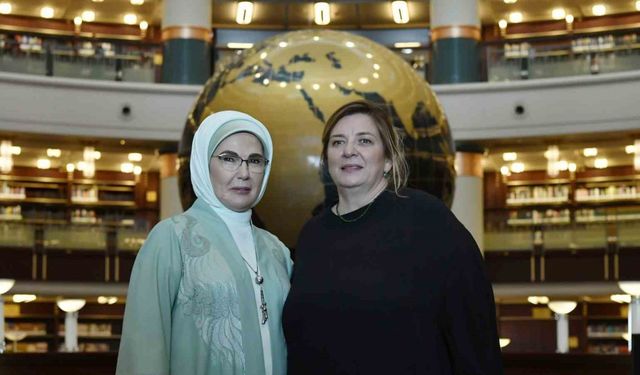 Emine Erdoğan, Gürcistan Cumhurbaşkanı Kavelashvili’nin eşiyle Millet Kütüphanesi’ni ziyaret etti