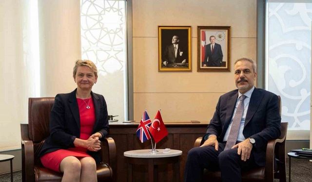 Bakan Fidan, İngiliz mevkidaşı Cooper ile bir araya geldi