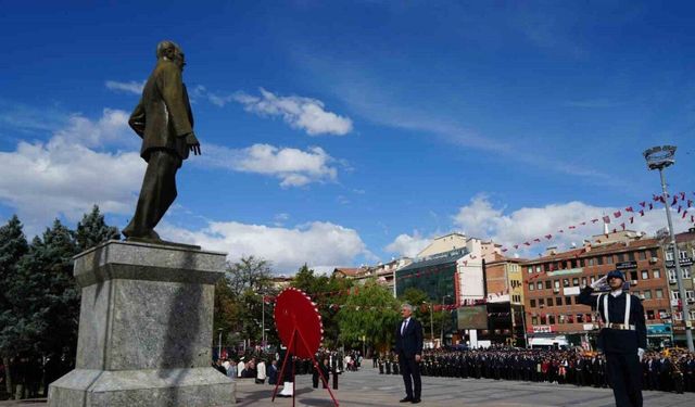 Kırıkkale’de Cumhuriyetin 102. yıl dönümü kutlanıyor
