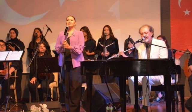 Kırıkkale’de "Kim Var?" sanat etkinliğinde coşkulu anlar yaşandı