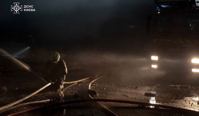 Rus ordusu Kiev’i vurdu: 2 ölü, 13 yaralı