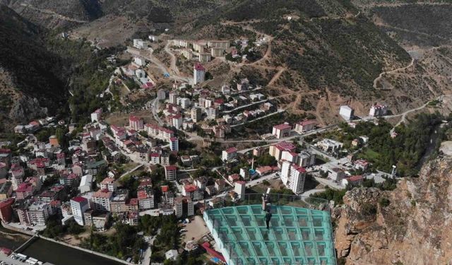 Torul Cam Seyir Terası 100 bin kişiyi ağırladı