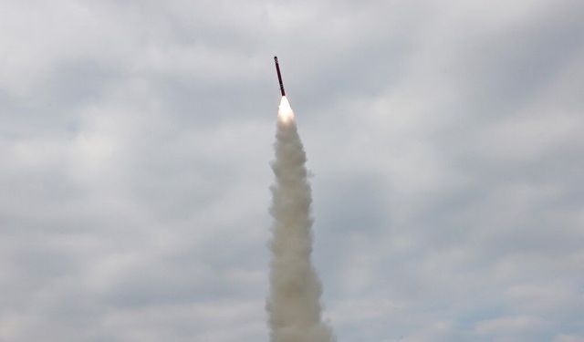 Trump’ın Güney Kore ziyaretinin hemen öncesinde Kuzey Kore’den yeni füze denemesi