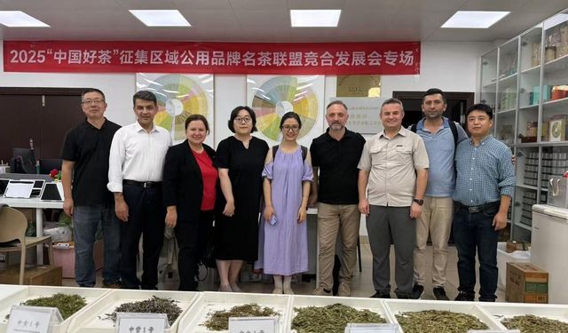 RTEÜ Çin’deki Çay Bilimi Zirvesinde  yerini aldı