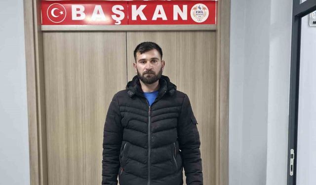 Aksaray’da 10 günde 5 yakınını kaybeden vatandaşa Eskil Belediyesi el uzattı