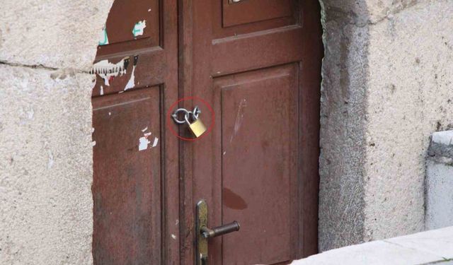 Amasya’da 9 türbeye kilit