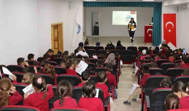 Aydıntepe’de öğrencilere ‘Sağlıklı Çocuk Sağlıklı Gelecek’ Projesi kapsamında eğitim verildi