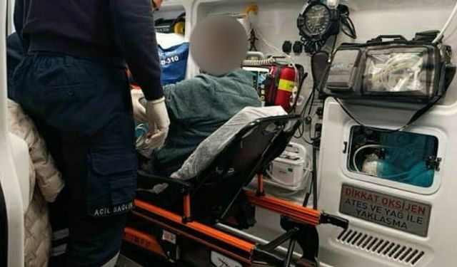 Ayvalık açıklarında rahatsızlanan şahıs sahil güvenlik tarafından tahliye edildi