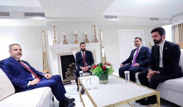 Bakan Fidan, Washington’da Suriye Cumhurbaşkanı eş-Şara ile bir araya geldi