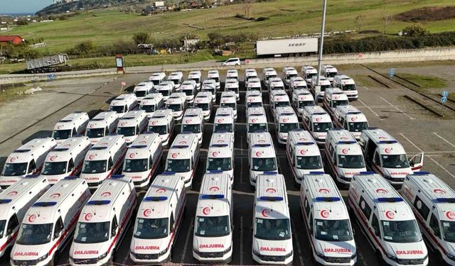 Büyükşehir Belediyesi’nden Samsun’a 100 ambulans