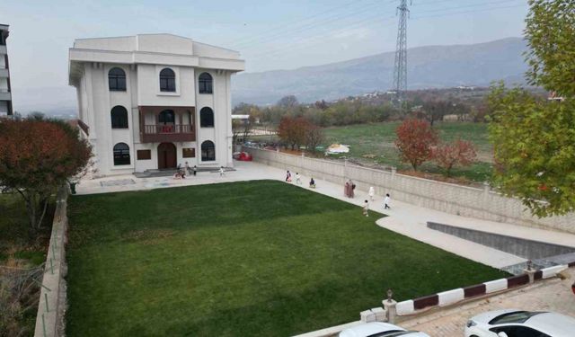 Çocuk Akademisi modern eğitimle değerler eğitimini bir araya getiriyor