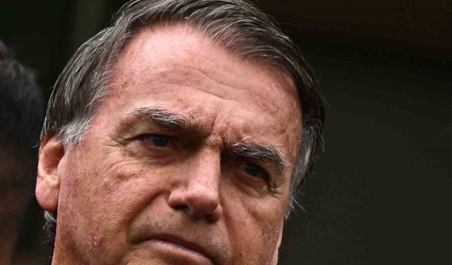 Ev hapsindeki eski Brezilya Devlet Başkanı Bolsonaro’ya gözaltı