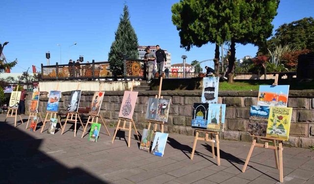 "Genç Eller Camide Renkler" sergisi açıldı
