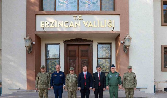 Genelkurmay Başkanı Orgeneral Bayraktaroğlu, Erzincan Valiliğini ziyaret etti