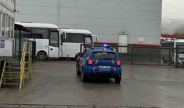 Gezer Fabrikası’nda işçiler iş bıraktı