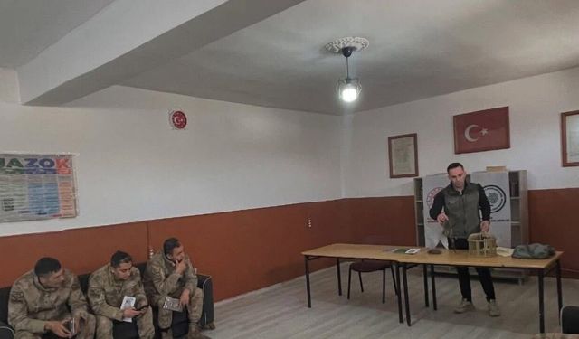 Iğdır’da Jandarma personeline kaçak avcılıkla mücadele eğitimi