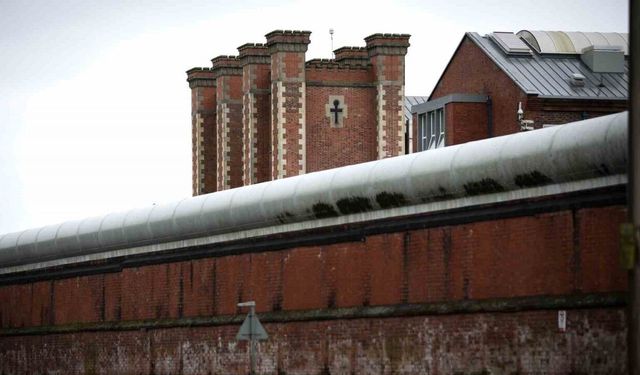 İngiltere’de mahkum krizi: 1 hafta içinde 2 mahkum yanlışlıkla serbest bırakıldı