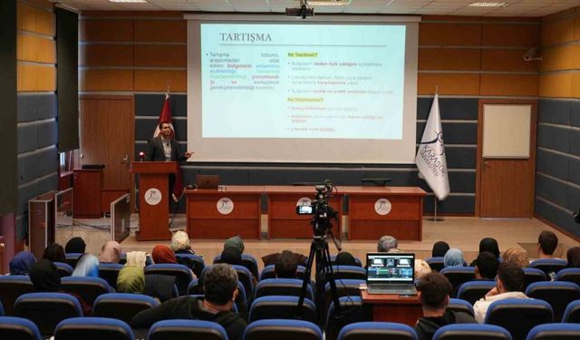 KBÜ’de Tez Yazım Seminer Dizisi devam ediyor