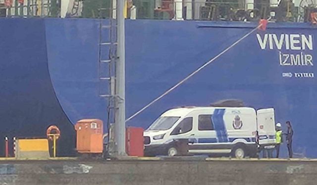 Kocaeli’de tekne alabora oldu: 1 ölü, 1 yaralı