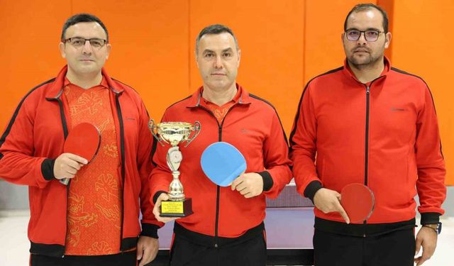 Masa tenisi bölge şampiyonu Aksaray ekibi, Türkiye finallerine hazırlanıyor