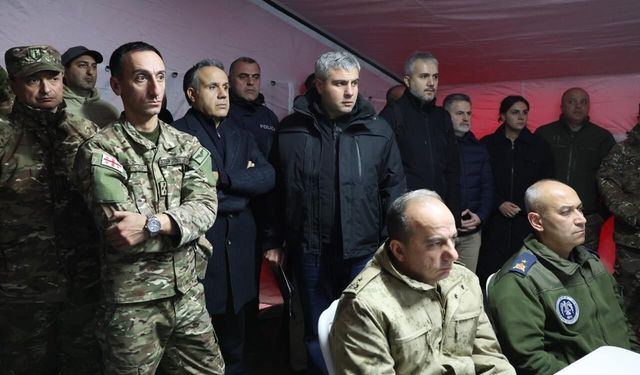 MSB: "Kaza kırım ve arama kurtarma ekibi, olay yerinde çalışmalarına devam ediyor"