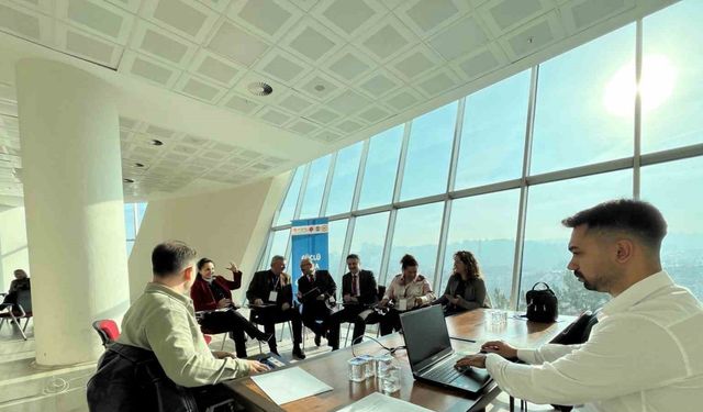 Özel bireyleri ve babaları için yürütülen proje masaya yatırıldı