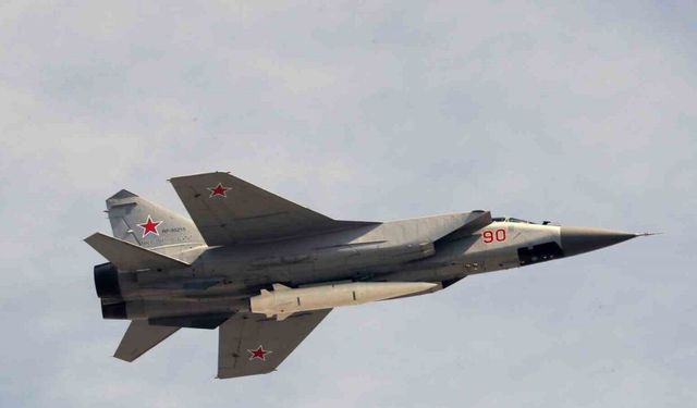 Rus istihbaratı, Ukrayna ve İngiltere’nin MiG-31 tipi savaş uçağı kaçırma planını engelledi